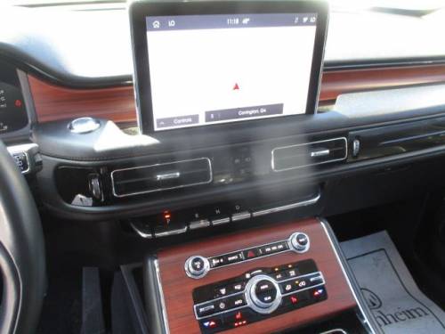 2023 Lincoln Aviator — image 9