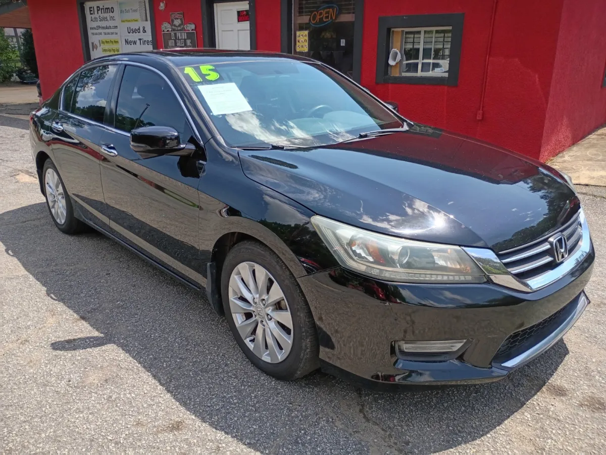 2015 Honda Accord — image 2
