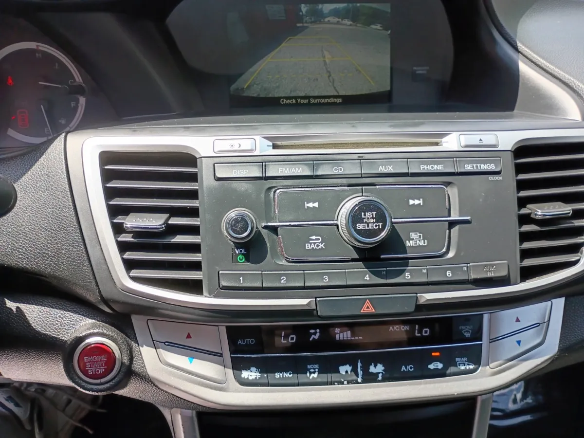 2015 Honda Accord — image 8