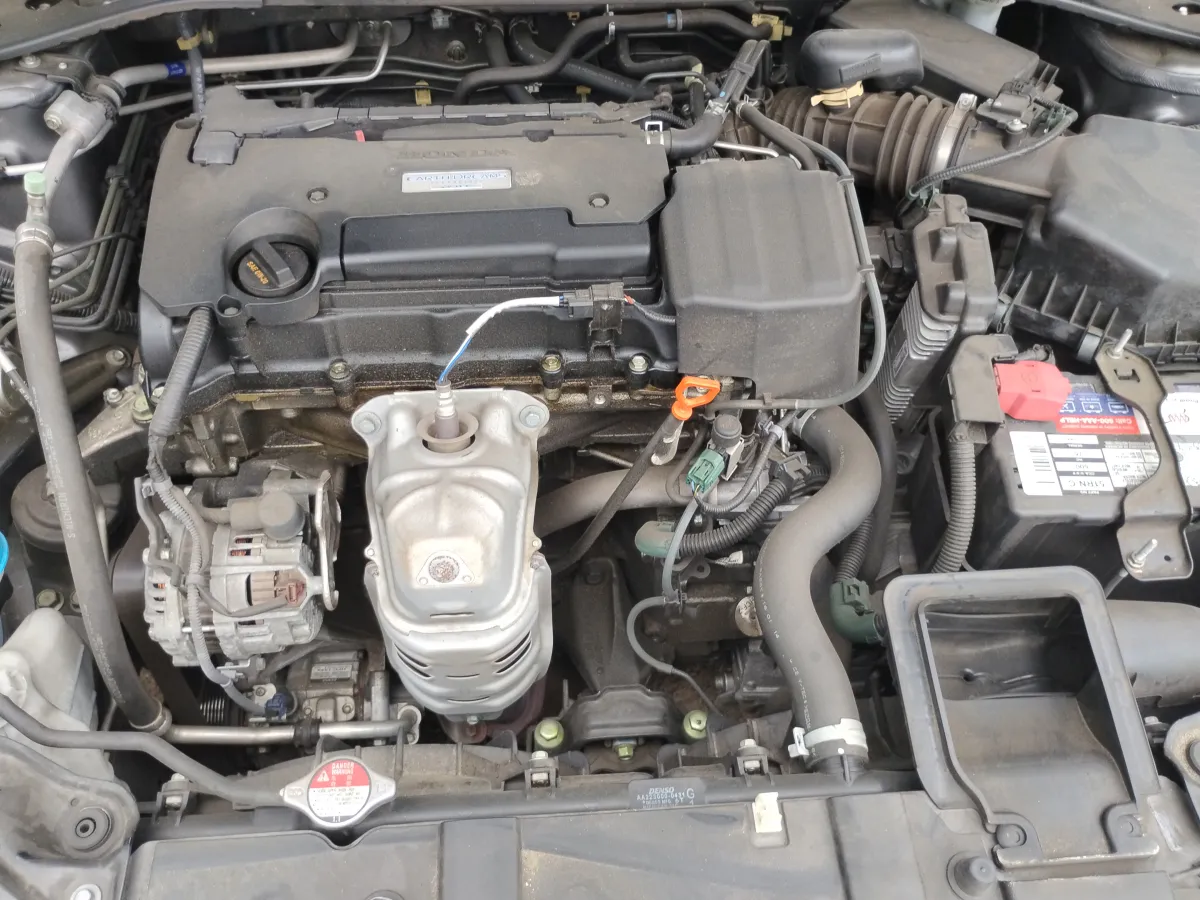 2016 Honda Accord — image 10
