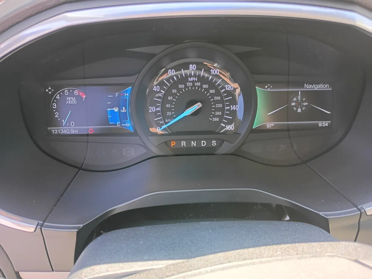 2016 Ford Edge — image 8