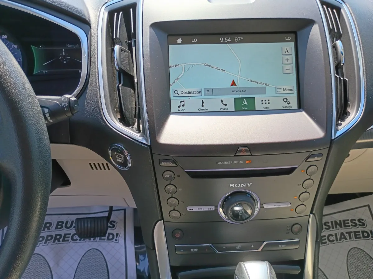 2016 Ford Edge — image 9