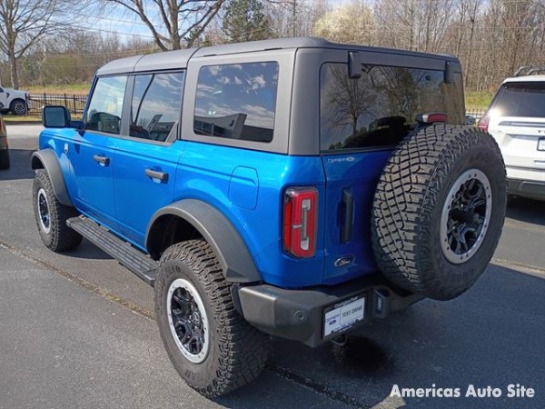 2024 Ford Bronco — image 3
