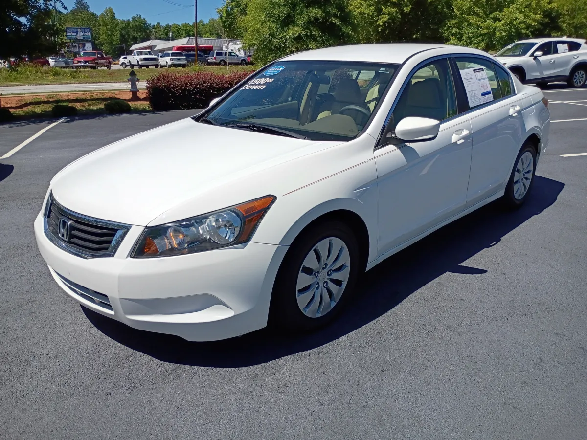 2010 Honda Accord — image 2